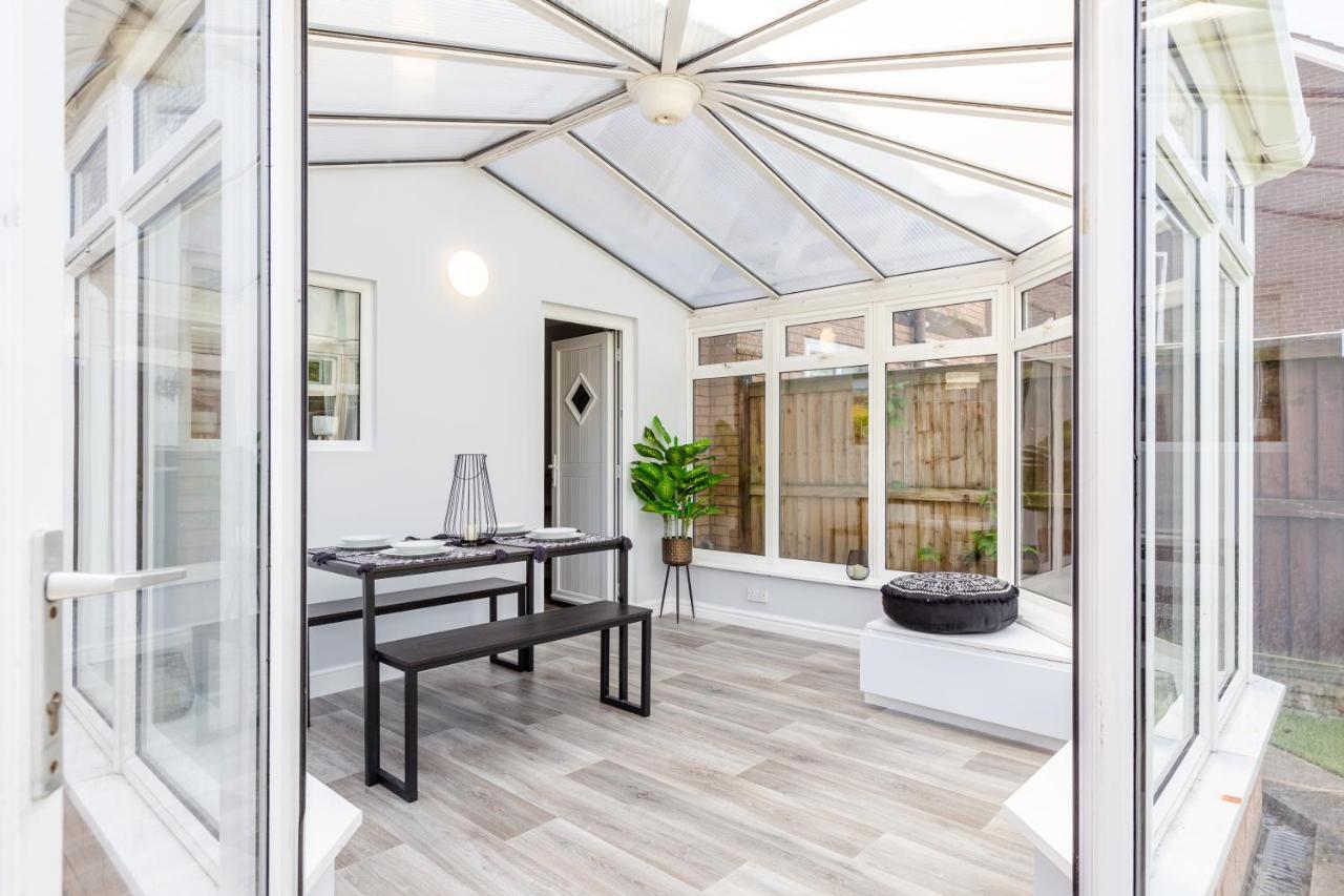 Curlew - 3 Bedrooms Wi-Fi, Parking, Contractors Thornton  Exterior foto